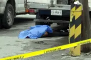 Muere tras ser sorprendido robando y enfrentado por vecinos