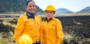 Mujeres, heroínas en la lucha contra incendios forestales en Edomex