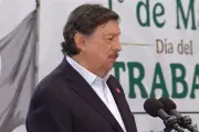 Napito arremete contra privilegios del IP en México