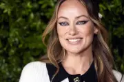 Olivia Wilde bromea sobre su aspecto en entrevista