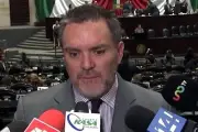 PAN solicita alerta migratoria contra Rocha Moya