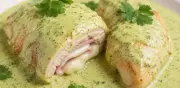 Pechugas rellenas con crema de cilantro: receta fácil y deliciosa