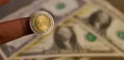 Peso se aprecia ante Banxico; Bolsa Mexicana sube