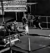 Policía de Cuautla somete con violencia a cinco personas en video viral