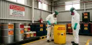 Profepa exige revocar permiso a transportista de residuos peligrosos