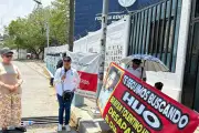 Protestan buscadoras en FGE Guerrero por falta de resultados