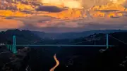 Puente más alto del mundo: récord con 626 metros de altura en China