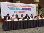 Reforma para derecho a internet público a menores en Jalisco
