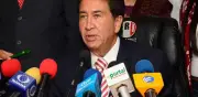 Renuncia de Yunes desata conflicto interno y críticas en el PRI