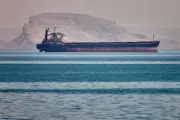 Reportan ataque a petrolero chino cerca del estrecho de Ormuz