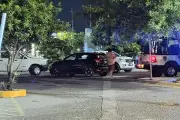 Roban arma de cargo a policía de San Pedro