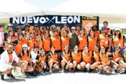 Rommel bendice a remeros de Nuevo León en emotiva ceremonia
