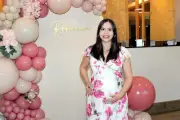 Russe Villarreal anuncia embarazo en evento exclusivo