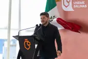 Samuel García propone fin de ciclo escolar el 19 de junio en NL