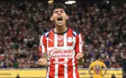 Santiago Sandoval: el héroe de 18 años que clasificó a Chivas a semifinales