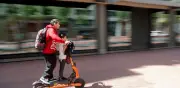 Scooters y bicis eléctricas en CDMX: placas obligatorias desde julio