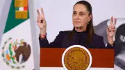 Sheinbaum confirma congelamiento de cuentas a 10 funcionarios por EE. UU.
