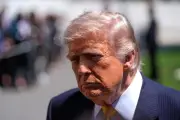 Suprema Corte suspende arancel de Trump del 10%
