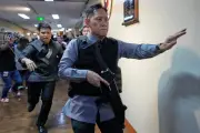 Tiroteo en Senado filipino; buscan arrestar a legislador