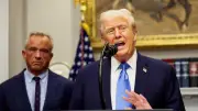 Trump endurece sanciones contra Cuba y apunta a bancos extranjeros