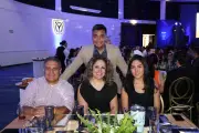 UNIVA celebra el Día del Maestro con comida y entrega del Galardón Calmécac