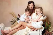 Valerie Abe y Camil capturan postales por el Día de las Madres