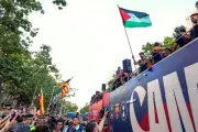 Yamal incita al odio al ondear bandera de Palestina en celebración