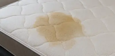 Adiós a las manchas: así limpias colchones y sillones en casa