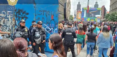 Clara Brugada refuerza seguridad en Fan Fest del Zócalo contra robos
