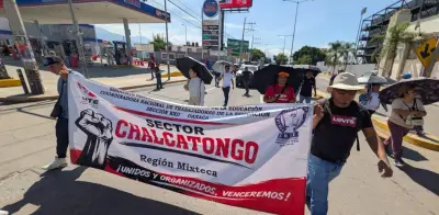CNTE exige respuestas a pliego petitorio en marcha conmemorativa en Oaxaca