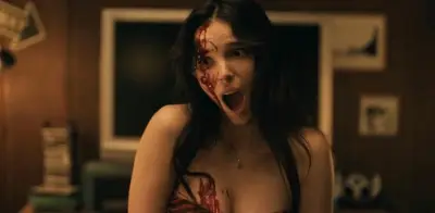 Director de Obsession revela el trágico destino de Nikki tras el final