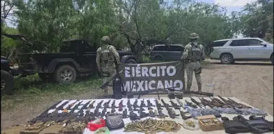 Ejército asegura arsenal con fusil Barret y dos 'monstruos' en Tamaulipas