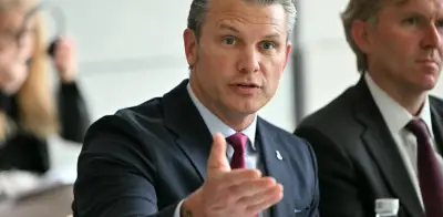 Hegseth insta a Europa a frenar la migración y a invertir más en defensa