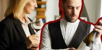 Más allá del vino: el sommelier transforma tu experiencia gastronómica