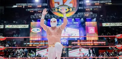 Místico regresa triunfal a la Arena México tras lesión