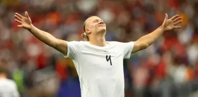 Padre de Haaland llora tras gol que clasifica a Noruega a octavos del Mundial 2026
