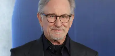 Steven Spielberg afirma que no haría una película para Netflix y defiende el cine en salas