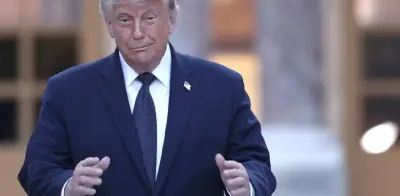 Trump arremete contra críticos del pacto con Irán: 