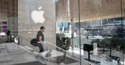 Apple subirá precios por crisis de chips de memoria, confirma Tim Cook