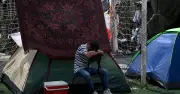 Crisis humanitaria en Venezuela: damnificados por sismos enfrentan escasez de comida y techo