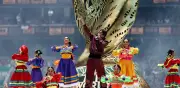 Danny Ocean hace perrear a 'adelitas' en show inaugural del Mundial 2026 en CDMX