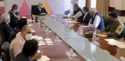 Del Mazo supervisa avances de vacunación en adultos mayores en Edomex