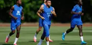 Dembélé defiende a Mbappé: 'se pasan un poco' con las críticas