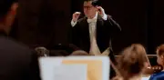 Felipe Tristán, primer mexicano en dirigir la Filarmónica de San Antonio