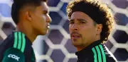 Iker Casillas pide titularidad de Memo Ochoa ante Chequia como homenaje