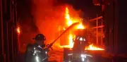Incendio en subestación de CFE en Cancún deja 10 mil usuarios sin luz
