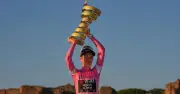 Jonas Vingegaard gana el Giro y entra al club de las tres grandes vueltas