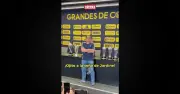 La señal de Jardine al mostrar todos los trofeos conseguidos