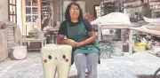 Mari Garnica: cerámica con sarcasmo y humor en Oaxaca