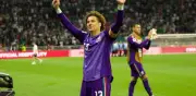 Memo Ochoa se despide entre lágrimas en el Estadio Azteca: 